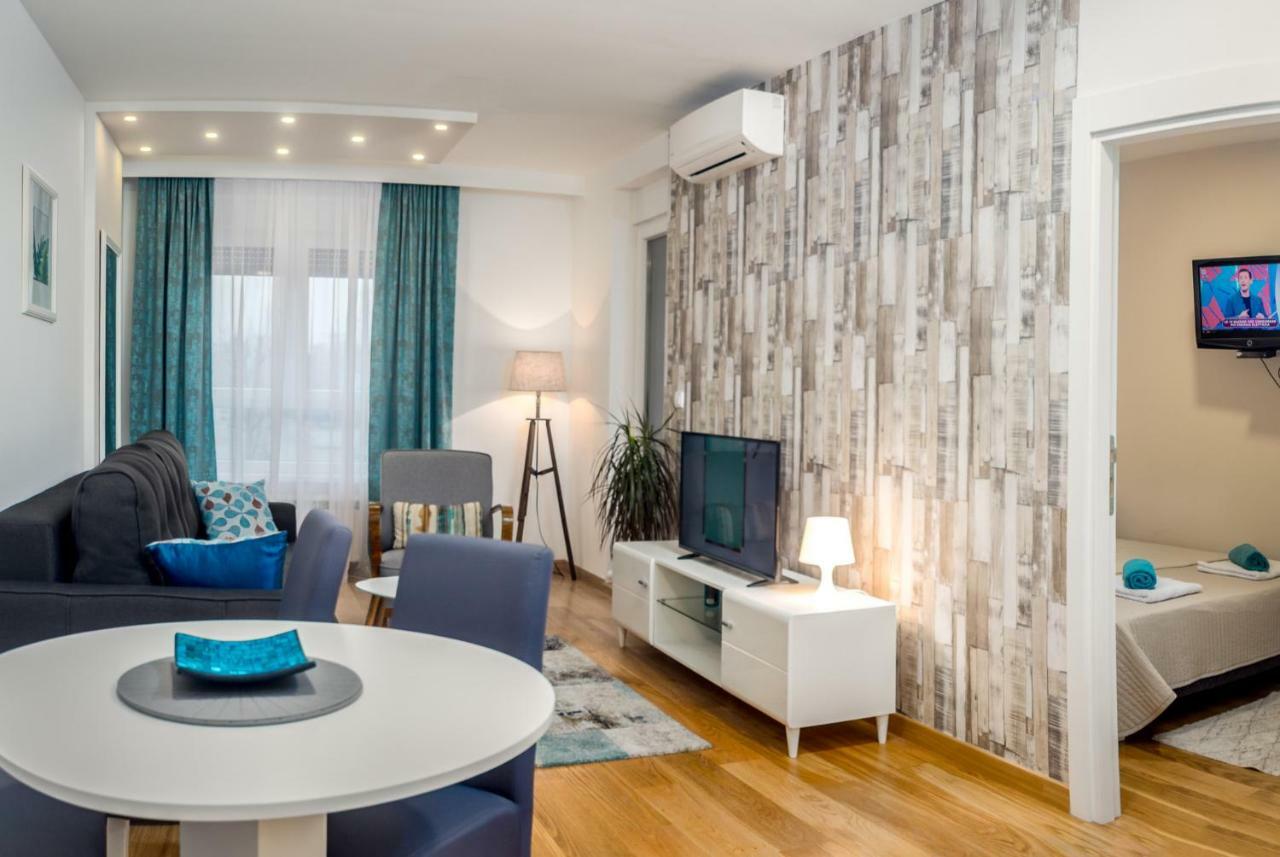 Apartman Tirena Belgrad Exterior foto