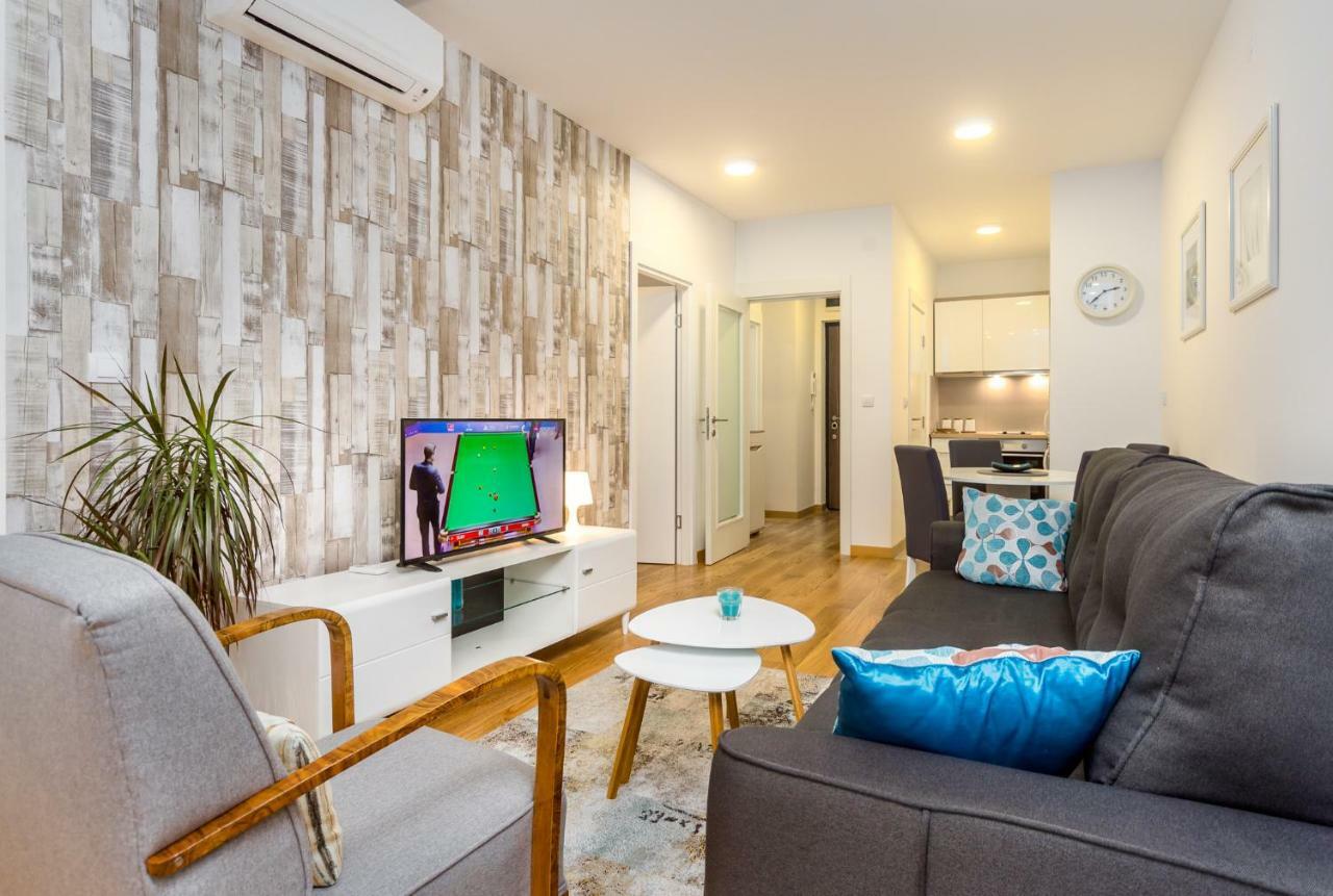 Apartman Tirena Belgrad Exterior foto